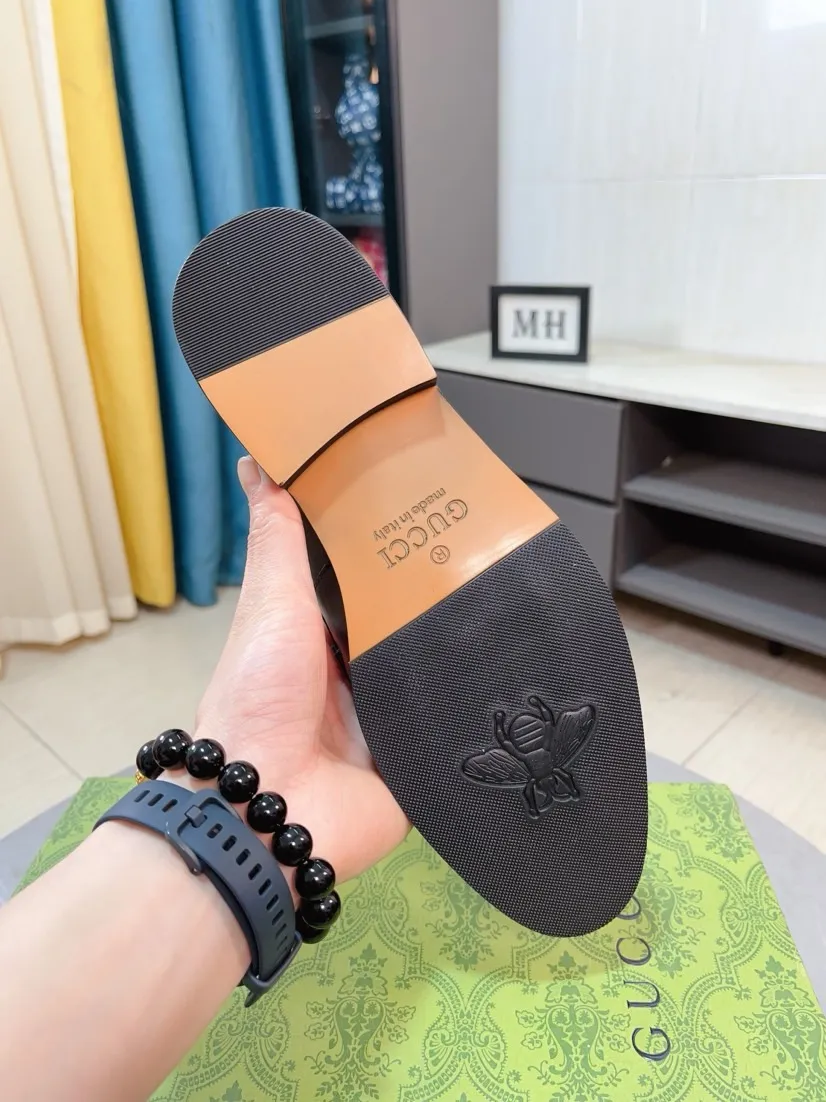 Men's Men's Shoes 💰520🌹🌹【GUCCI】The most popular classic Gucci leather shoes. Synchronized with the official website, the upper is made of Italian first-layer cowhide ➕cowhide lining, with unique brand and unique craftsmanship. Highlighting the hot style of the new year. Stop hesitating, stop wandering, get it now. Number: 38--44